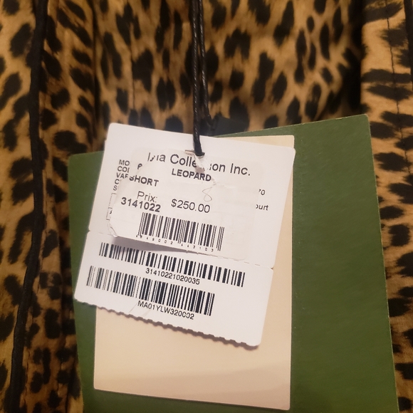 High-rise leopard print shorts - Picture 5 of 5